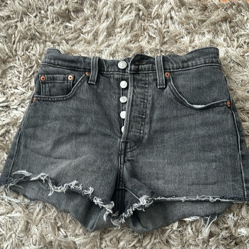 Levi’s 501 shorts
